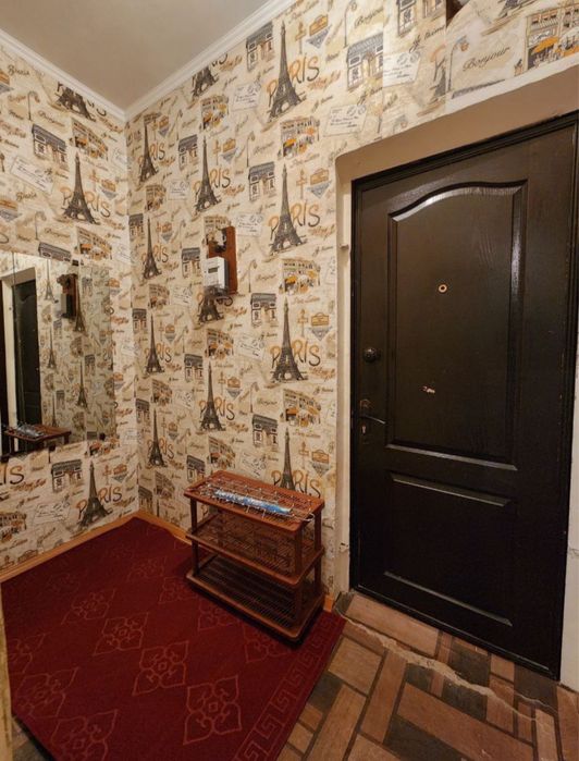 Срочно Чиланзар 11 Корзинка продается 1 комнатная балкон 1,5/3