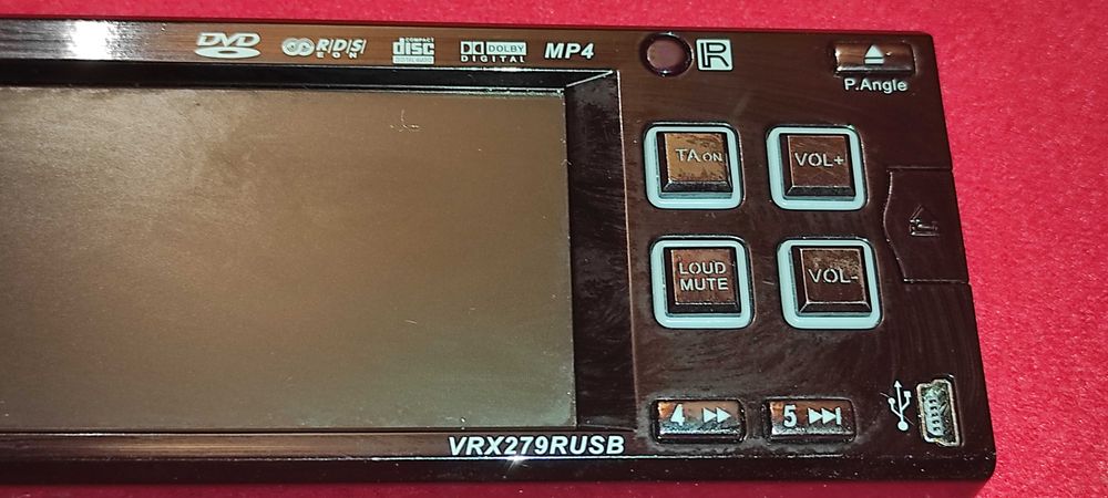 PT. Auto. FATA ( numai fata )  RADIO / DVD. CLARION model VRX279R USB.