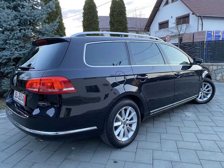 VWPassat Highline 2,0-Tdi-170-Cp-Bi-Xenon--Automată-padele-volan