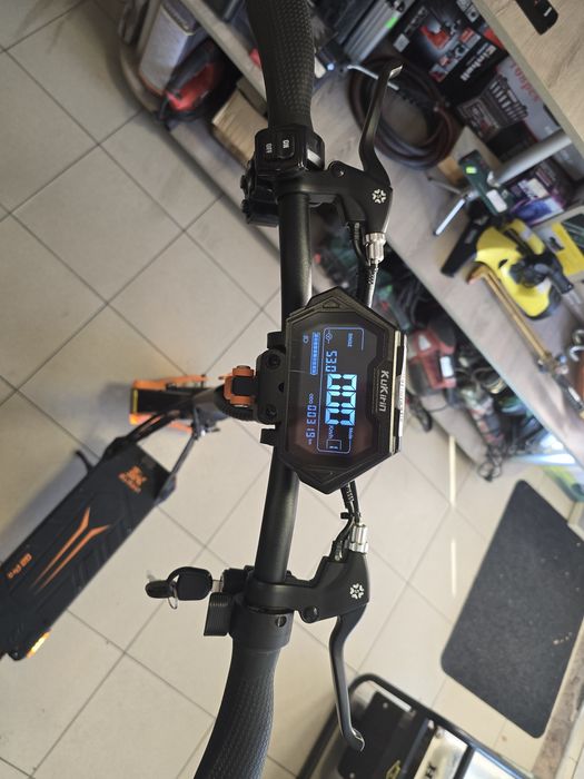 Електрическа тротинетка Kukirin G2 PRO