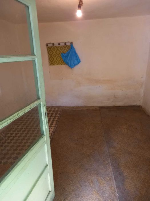 Vand casa in Iratosu Nr 434  1036Mp