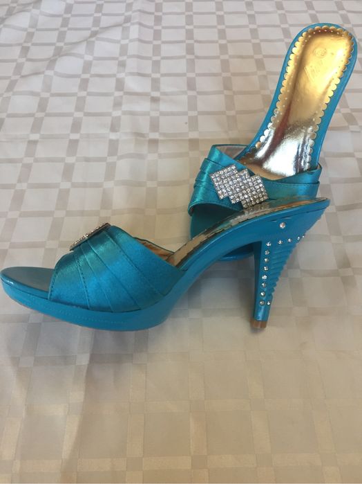 Дамски обувки от Англия