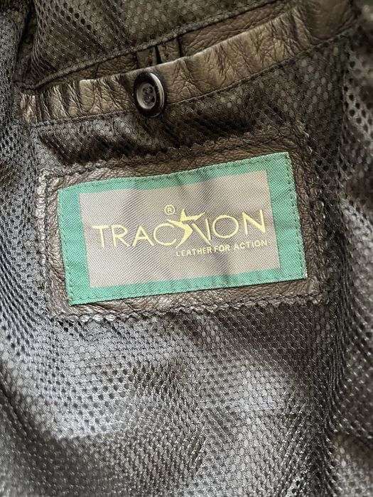 Geaca piele , impecabila