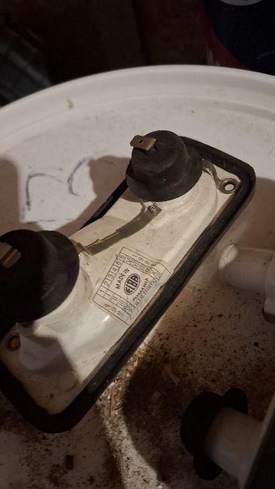 Semnalizari noi si releu nou dacia 1300