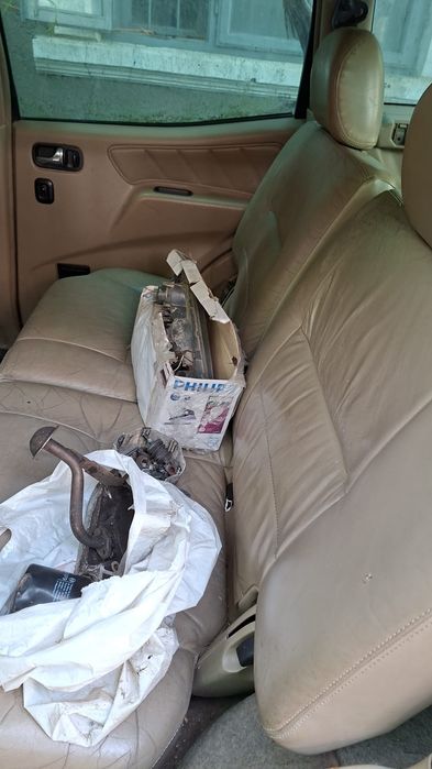 Vind Nissan Terrano 2