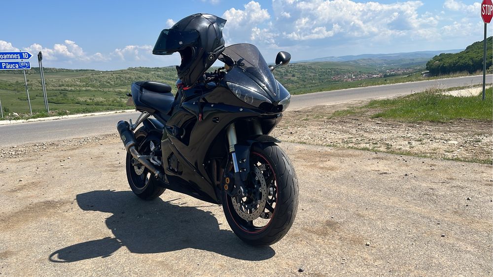 Yamaha YZF- R6 an 2005