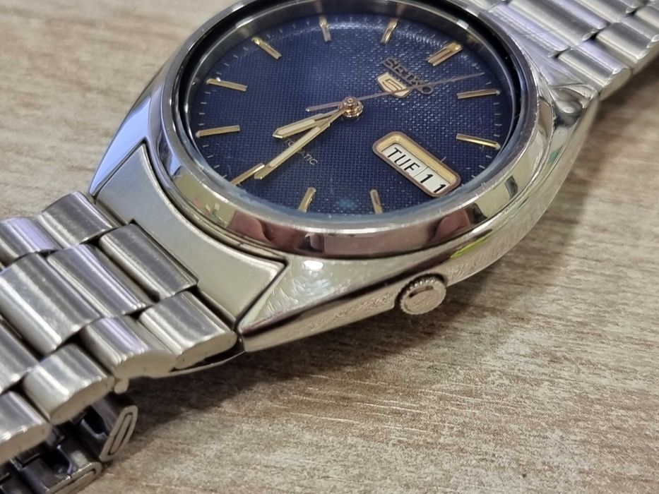Часовник Seiko 5