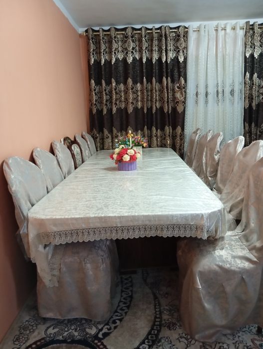 Stol va stullar komplekt 12-ta