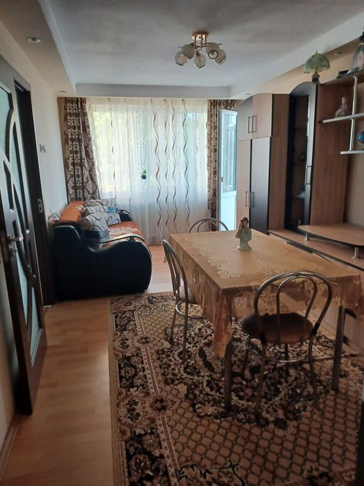 Inchiriez apartament 2 camere
