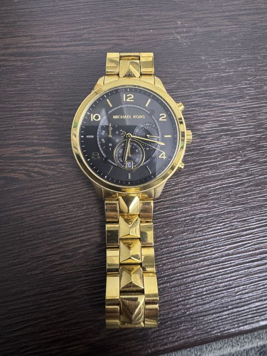 Michael kors оригинален часовник