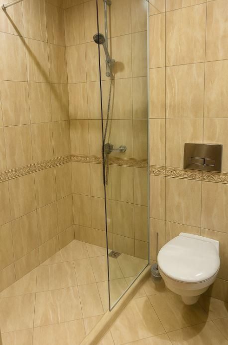 Дава се под наем Двустаен апартамент в Варна, Аспарухово - 90 кв.м за 550 € - Снимка #3