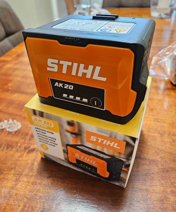 Батерия Stihl AK20