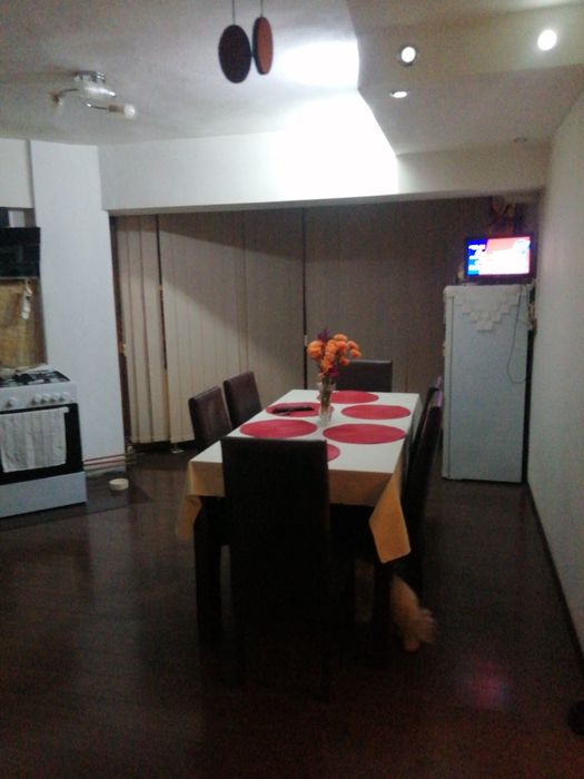 Vând apartament direct proprietar
