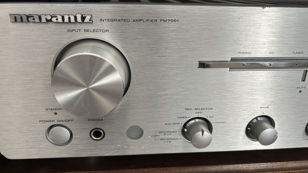 Marantz PM 7001, amplificator cu telecomanda
