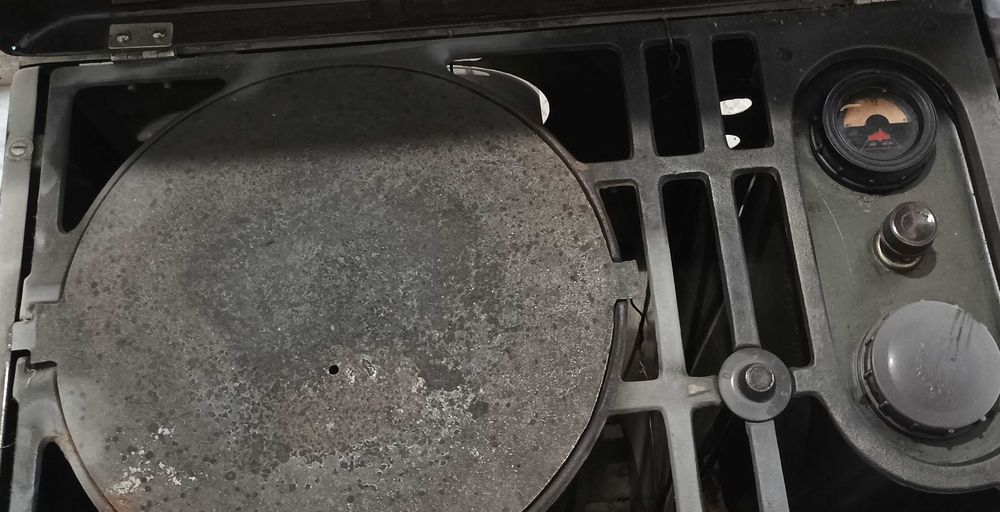 Нафтова печка- 2 бр.