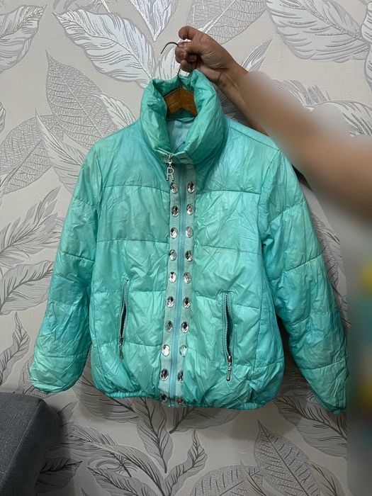 Пальто и женские куртки