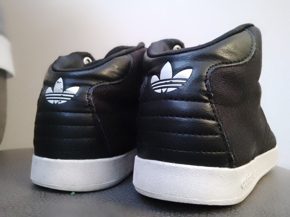 Кецове Adidas #38 / Оригинал / Супер запазени.