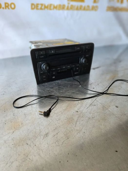 Radio Casetofon Audi A3 8P Cod 8PX