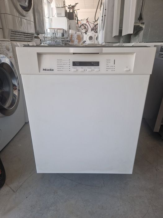 Съдомиялна машина MIELE XXL