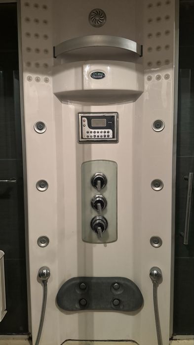 Продам душевую кабину