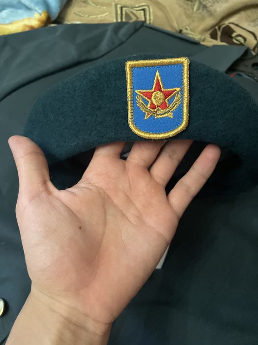военная парадная форма, беретка
