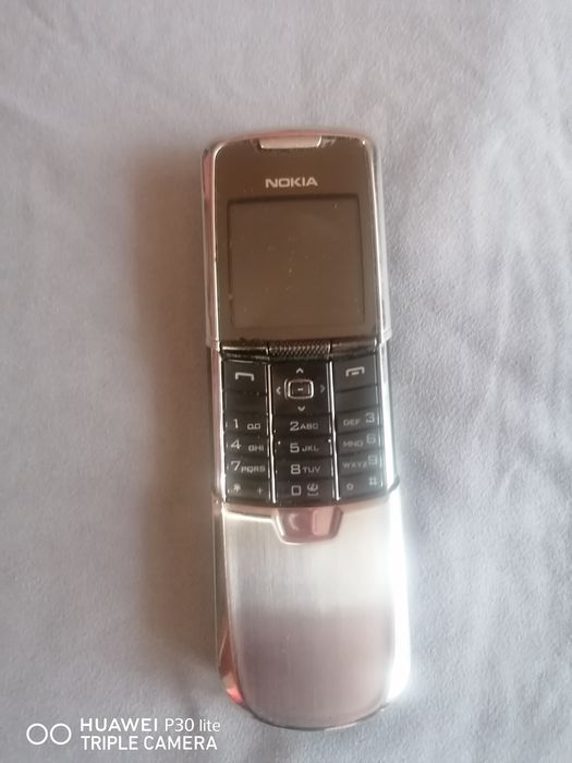 НАМАЛЕН!Телефон Nokia 8800
