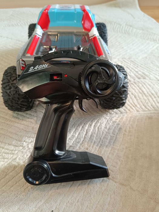 Количка с дистанционно Джип