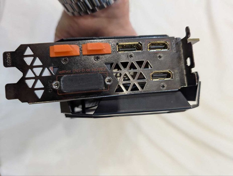 GTX 1080ti Aorus GeForce Xtreme