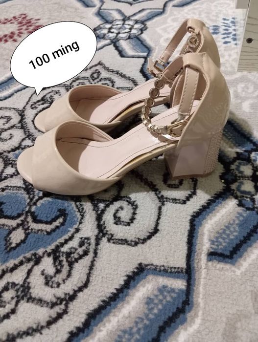 1 marta kiyilgan yangi holati yaxshi narxini yana kelishamiz