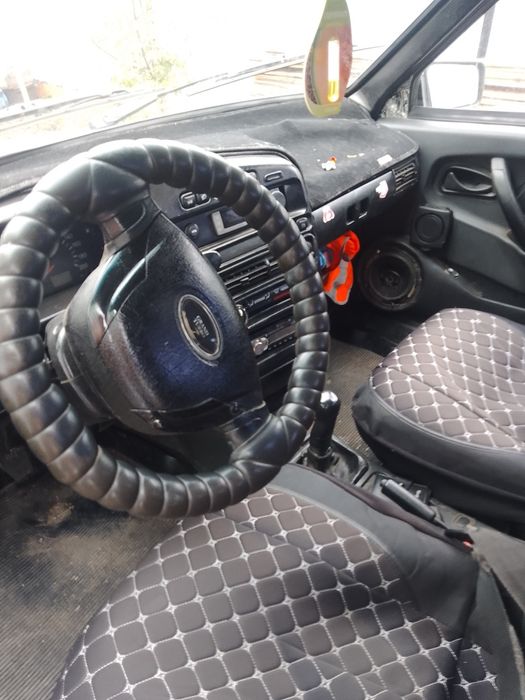 Продам ВАЗ 2115 цена 600000