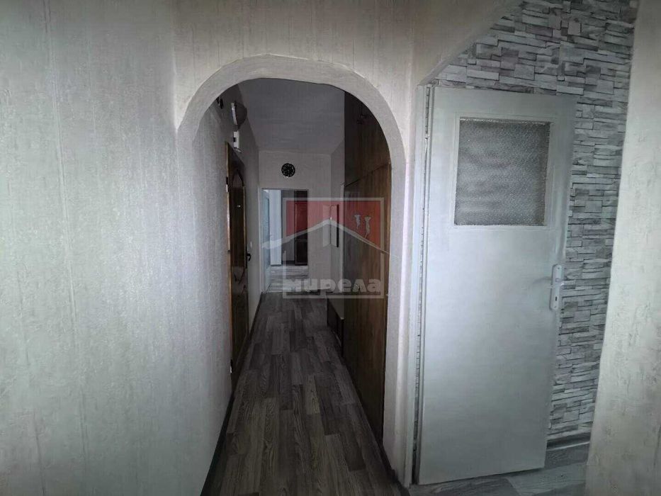 Продава се Двустаен апартамент в Ямбол, Георги Бенковски - 60 кв.м за 697 €/кв.м - Снимка #11