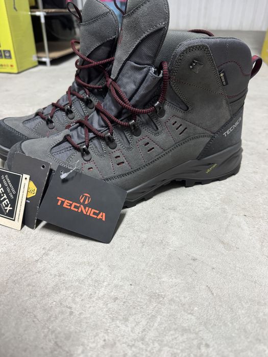 Водоустойчиви обувки Tecnica VIBRAM GTX; 46 номер; Чисто нови