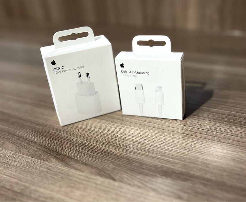СРОЧНО! Продаю адаптер Iphone на 20w и кабель lightning