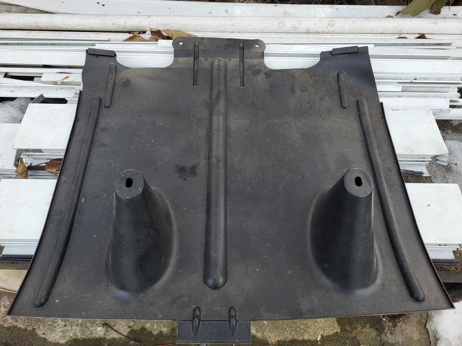 Scut spate ford focus 3