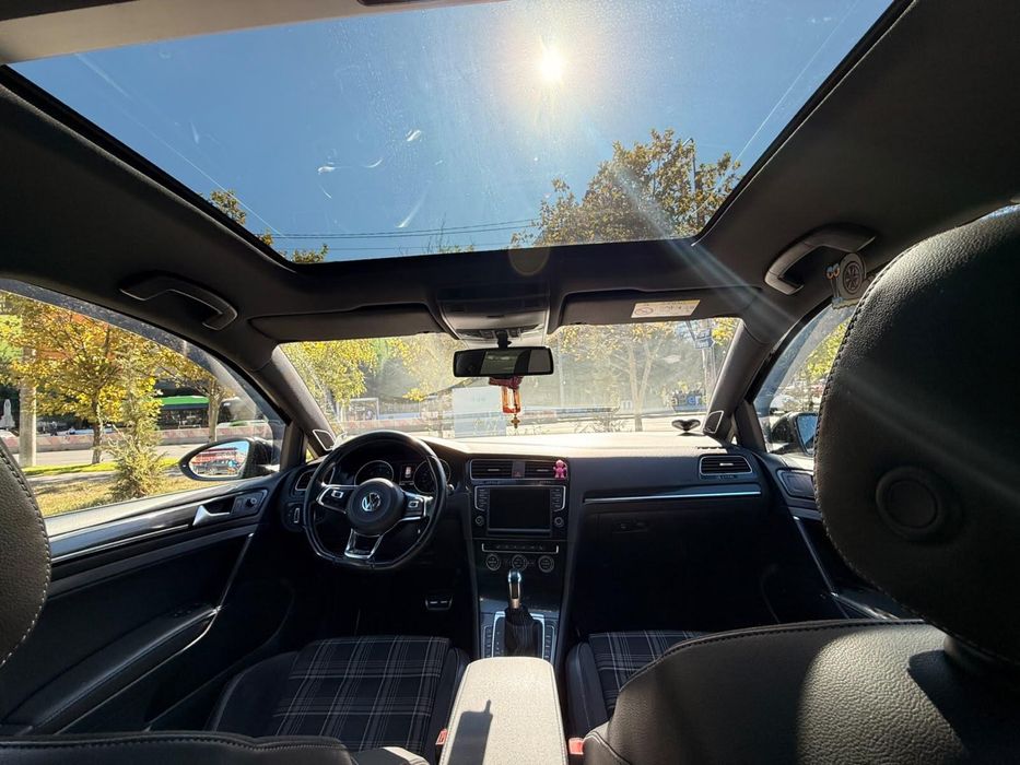 VOLKSWAGEN Golf 2014 — imagine 5