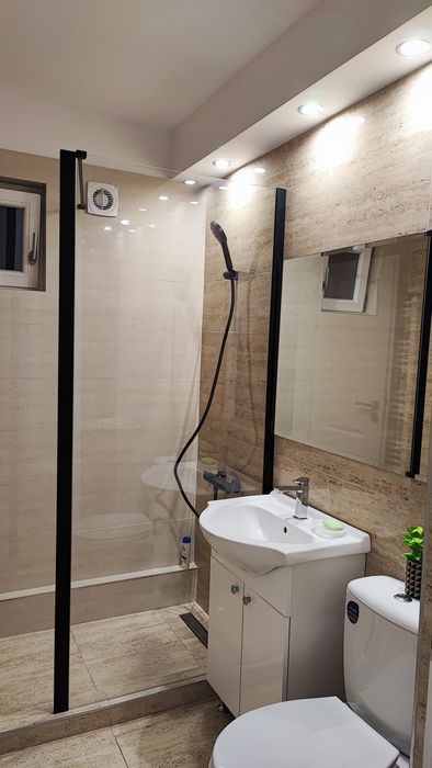 Aparament Medicina Noua - chirie 3 decomandate AC , centrala