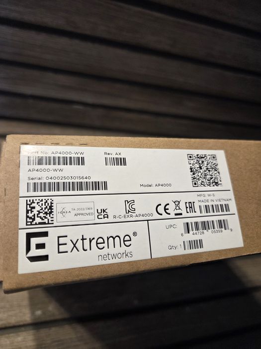Access point profesional/enterprise Extreme Networks AP4000-WW WiFi 6E 3.9Gbps PoE – complet, testat, 100% FUNCȚIONAL