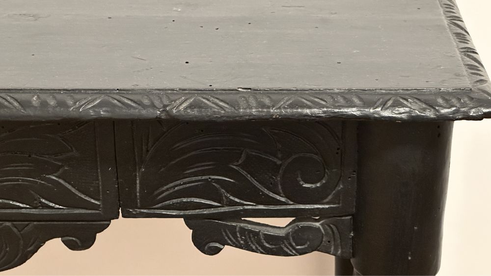 Oglinda si masuta set sculptata manual