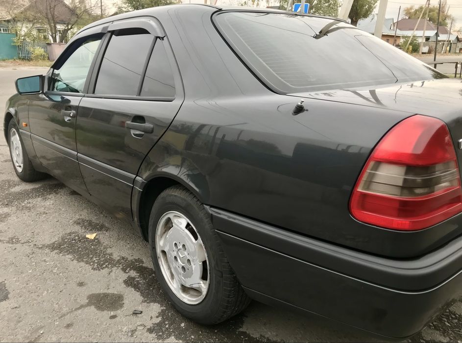 Продам Мерседес Бенц С 200