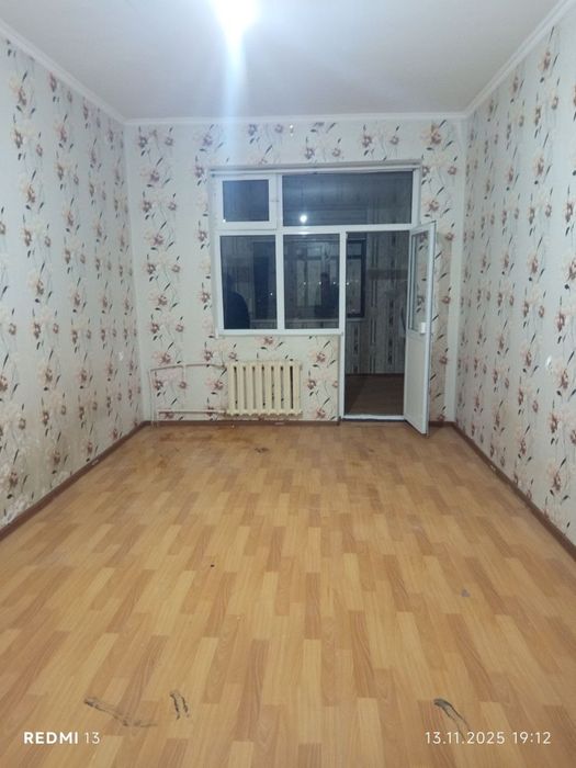 Ijaraga beriladi. 1 xona 2 xona qilingan 3 etaj.