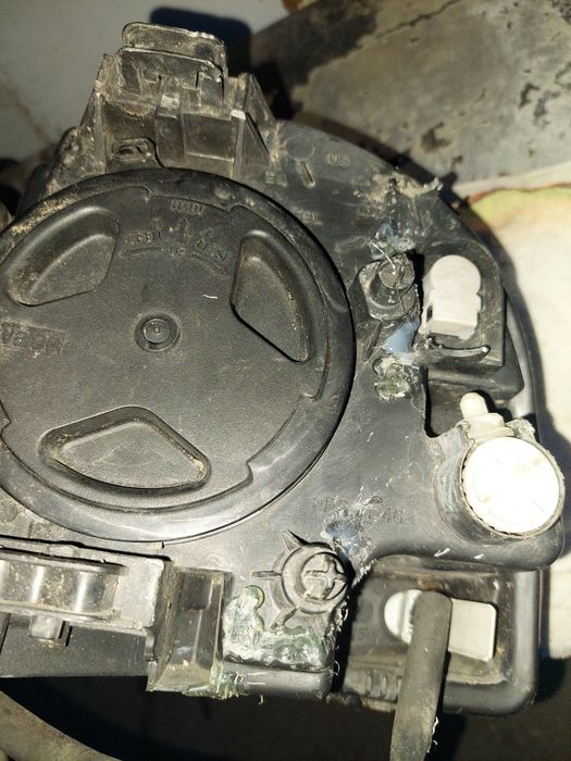 Far dreapta xenon Volvo XC 90 Anglia cod 3127048 RHD