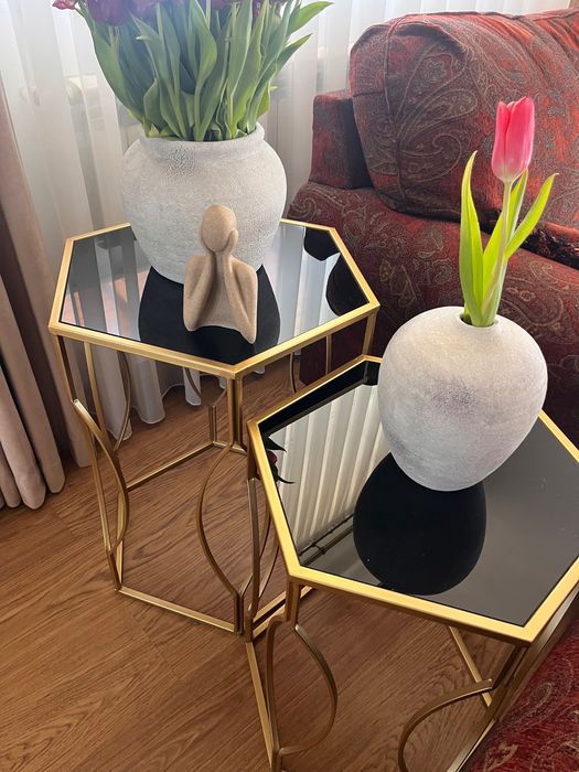 Set de măsuțe de accent