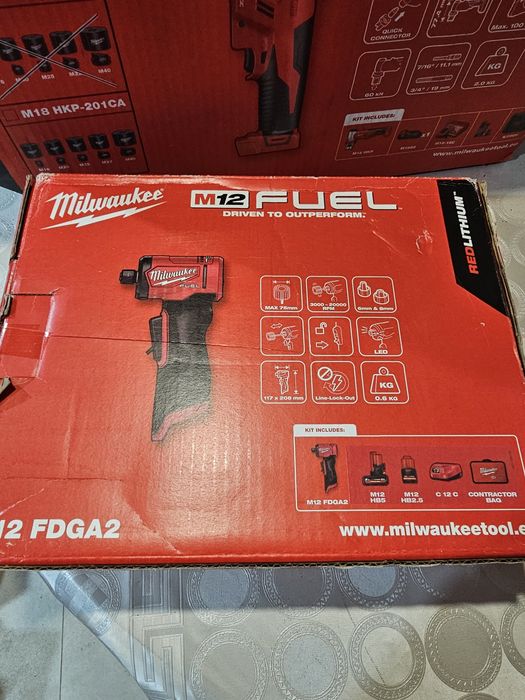 Masina de șlefuit unghiulara m12fdga2-522b