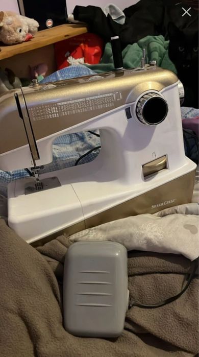 Masina de cusut SilverCrest