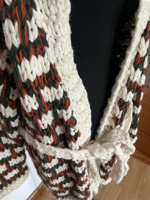 Cardigan croșetat damă