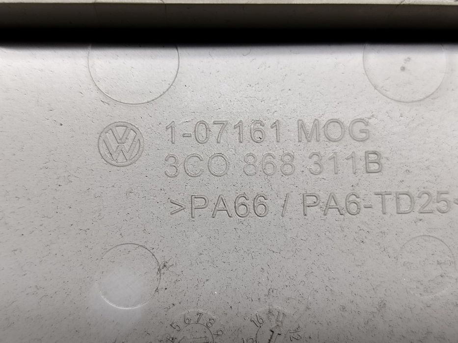 Ornament 3c0868311b Volkswagen Passat B7 (2010 - 2015) 2.0 tdi