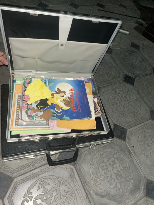 Продаем дипломаты новая