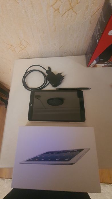Продам планшет на виндоус