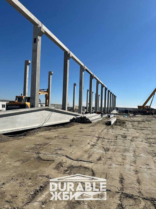 Бетонные сваи. Свая. Бетонные колонны.