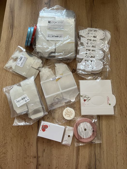 Matrite si accesorii  pentru lunanari ( sau sapun)